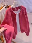 玫红色短款毛衣外套，女秋季2024韩版宽松慵懒外穿拉链针织开衫