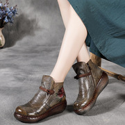 坡跟短靴2021秋冬民族风绣花牛皮松糕女靴复古软皮厚底单靴子