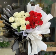 武汉实体花店 27朵混色玫瑰（13朵白色加14朵红色）速递 快递