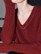 高级感复古红色v领马海毛软糯毛衣女冬季欧货洋气时髦套头针织衫