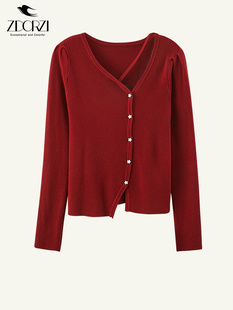 商场同款卓多姿独特设计上衣女2024春红色v领镂空针织衫