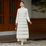 中国风立领刺绣盘扣羽绒服民族，女冬装中长款中式开衫，保暖女装外套