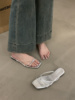 仙女气质法式一字拖鞋，女鞋子外穿2024年夏季平底银色凉拖凉鞋