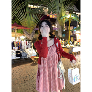 ptonumi草莓慕斯红色格纹吊带连衣裙，女夏季减龄收腰显瘦a字短裙