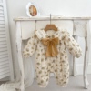 婴儿小棉袄连体衣秋冬装，夹棉加绒棉衣，爬服女宝宝棉服冬季外出外套