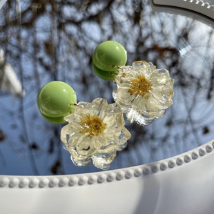 春夏雏菊花朵耳环日系白色干花，透明冰块感耳饰清新绿色女耳夹