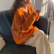橘色v领麻花毛衣女(毛，衣女)2023年秋冬气质温柔套头针织上衣宽松外穿