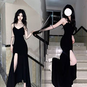 法式吊带小黑裙，女秋季2024高级感连衣裙，无袖修身显瘦开叉长裙