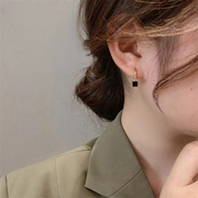 韩版气质黑色耳环小方形，耳扣2024年小众，轻奢高级感耳饰防过敏