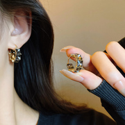 法式黑色复古水钻耳环女独特高级设计个性耳饰气质时尚冷淡风耳钉