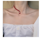 韩版choker项圈怦然心动珍珠，颈链红色锁骨，链颈带爱心吊坠项链女