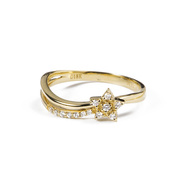 18k黄金钻石戒指时尚扭曲星星款，钻戒女白金玫瑰，金镶嵌(金镶嵌)钻石戒指