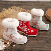 老北京布鞋秋冬保暖女棉鞋翘头民族风女短靴，复古绣花靴搭配加绒