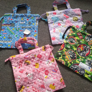 出日本儿童小手提袋绗缝，小拎包男童女童，水壶包零食(包零食)包
