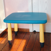 儿童房桌 宝宝学习桌椅小学生桌椅 塑料小孩桌椅 加厚防滑桌 