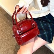 酒红色包包女2024韩版时尚高级质感单肩斜挎包小众设计手提包
