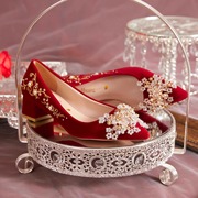 粗跟婚鞋女新娘鞋秀禾婚纱，两穿2024年中式孕妇，可穿红色高跟鞋