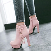 粉色高跟鞋甜美流苏粗跟短靴，粉色女靴子，超高跟短靴子大码40-43