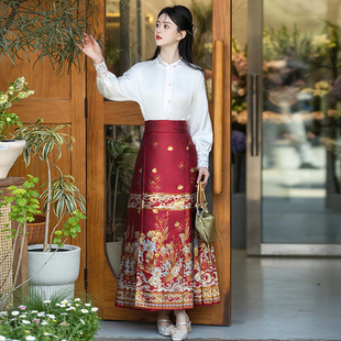 新中式马面裙套装2024酒红色搭配上衣女成人，改良绝美汉服宋制