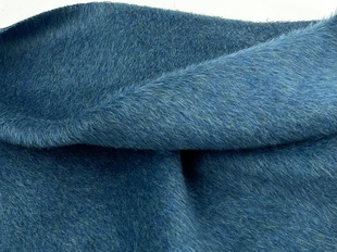 阿尔巴卡羊驼毛蓝色混色光泽，长毛顺毛羊毛呢料，面料秋冬大衣布料