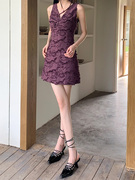 高冷御姐风连衣裙夏小众(夏小众)设计感紫色蝴蝶v领无袖收腰显瘦气质短裙