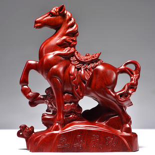 红木马摆件木头马工艺品红色木马摆件家居动物实木质雕刻装饰