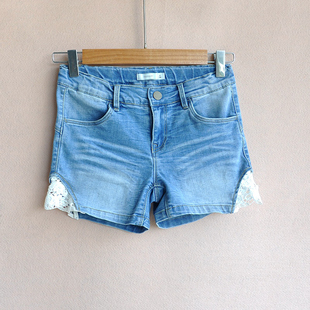女童牛仔短裤刺绣花边水洗，柔软热裤夏季儿童炸街薄款浅蓝亲子装