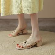 夏季真皮气质款40-43大码纯色日常大号女鞋中跟韩系脚宽胖女拖鞋
