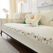 刺绣实木中式纯棉沙发垫四季通用防滑坐垫子