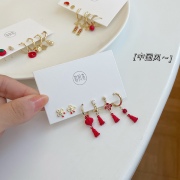 适合过年戴的红色耳钉套装中国风耳环秋冬小众设计感耳扣气质耳饰