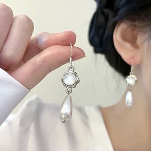 法式复古巴洛克珍珠耳钉，冷淡风原创设计高级感耳环女耳夹项链配饰