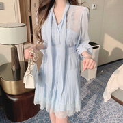韩国chic春季法式温柔飘带，拼接蕾丝花边设计收腰显瘦泡泡袖连衣裙