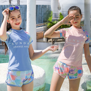 2022韩版女大童泳衣分体两件套短袖印花运动防晒时尚显瘦泳装