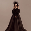 影楼写真婚纱复古黑色简约个性，大花朵精灵，礼服吊带抹胸法式赫本风