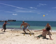 e-RUN迷你趣味排球拍拍球团队拓展夏季流行运动海边沙滩排球VMINI