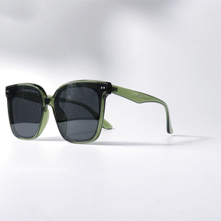 gm同款高级感绿灰色墨镜，uv400方形大框素颜明星款显瘦太阳眼镜