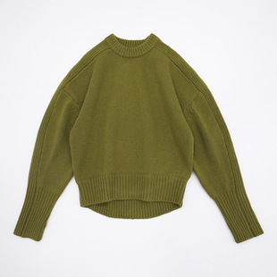 橄榄绿经典圆领落肩袖前短后长宽松版型秋冬厚实针织高级毛衣770g