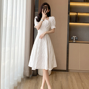 高级感时尚白色领证礼服小香风连衣裙设计感气质收腰显瘦初恋超仙