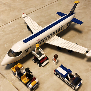 儿童积木飞机系列大型客机7益智10女孩男孩子，拼装玩具8一12岁礼物
