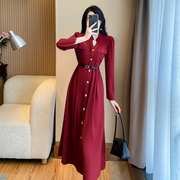 酒红色衬衫连衣裙女高级感2023秋季女神范收腰法式长裙女气质
