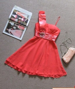 西瓜红 紫色短裙小礼服工厂 伴娘服连衣裙简洁时尚韩板版1