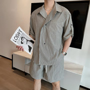 夏季韩版设计感不规则条纹衬衫男五分短袖轻熟痞帅休闲短裤两件套