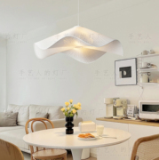 北欧奶油风现代简约餐厅创意个性吊灯法式客厅卧室高级感日式灯具