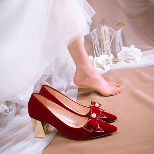 秋季婚鞋女红色高跟秀禾婚纱结婚鞋子百搭敬酒新娘，鞋孕妇粗跟红鞋