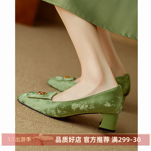 Kmeizu法式优雅~4.5cm粗跟单鞋女山茶花国风东方ol中跟高跟鞋