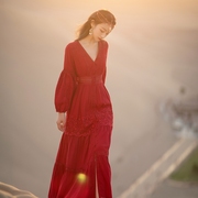 三亚旅游红色连衣裙海边度假沙滩裙子女夏民族风棉绸沙漠拍照长裙