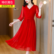 真丝桑蚕丝v领红色连衣裙，女夏季气质，高级感收腰显瘦三亚度假长裙