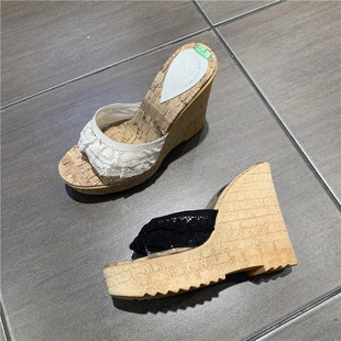 韩国东大门女鞋透明蕾丝花边一字露趾2023夏防水(夏防水)台坡跟凉拖鞋