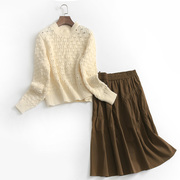 D563纯色镂空编织宽松圆领套头针织衫冬季减龄长袖女线衫毛衣