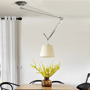 自在北欧创意餐厅卧室书房设计师长杆摇臂伸缩可调节移位折叠吊灯